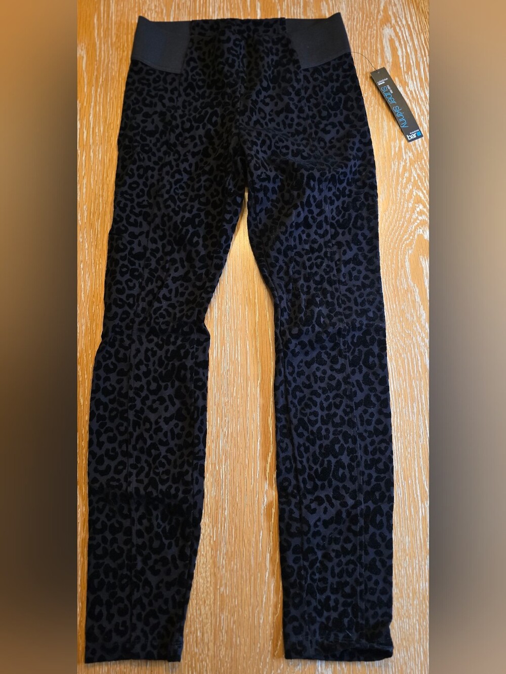 Bar III Mid-Rise Super Skinny Black Animal Print Leopard Leggings Pants Size M